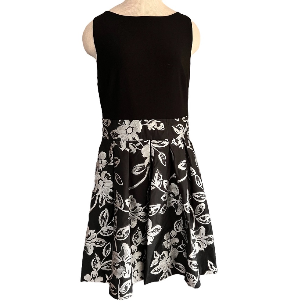 Lauren RL Size 14 Sleeveless Dress Black Floral Brocade A-Line POCKETS V-Back